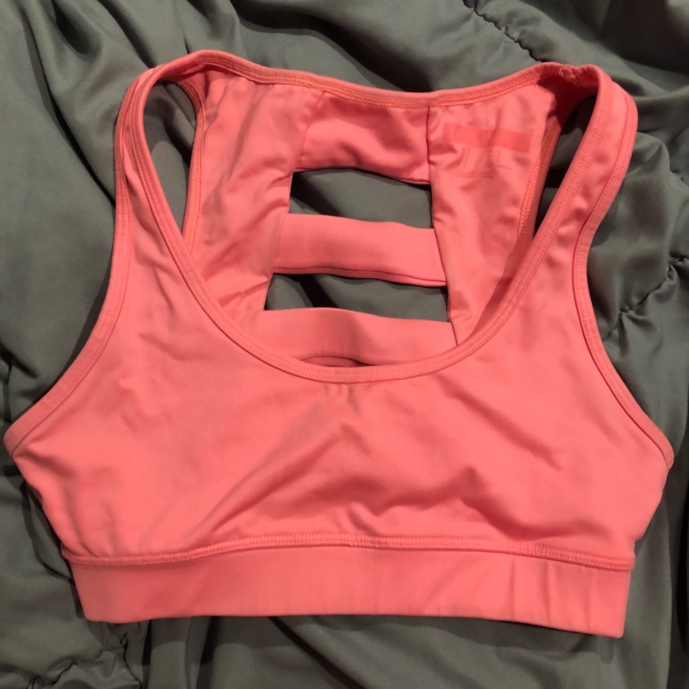 Light pink sports bra